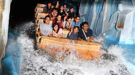 Dunia Fantasi - WhiteWater