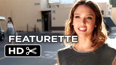 Entourage Featurette - Jessica Alba (2015) - Jeremy Piven, Mark Wahlberg Movie HD - YouTube