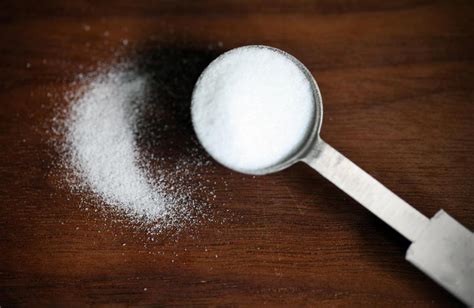 What is Granulated Sugar? Where It Comes From & How To Use It