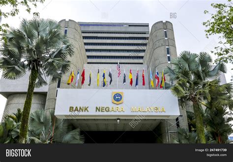 Central Bank Malaysia Image & Photo (Free Trial) | Bigstock