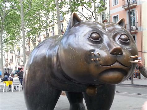 Botero's cat, a symbol of Barcelona which was difficult to find place