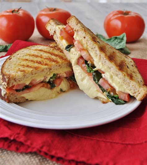 Vegan Tomato Basil Grilled Cheese Sandwich - Veganosity