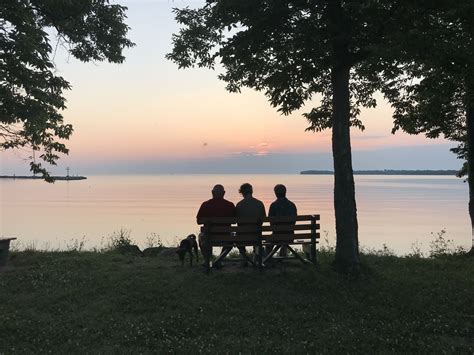 Exploring Kelleys Island State Park: camping in a yurt, hiking, fishing, floating in Lake Erie ...