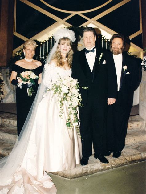 Melinda Ledbetter and Brian Wilson married in 1995 | Hollywood wedding, Celebrity wedding photos ...