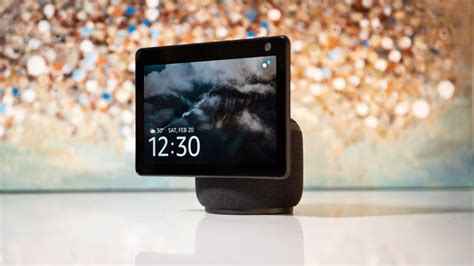 Amazon Echo Show 10 review: A smart display on the move - CNET