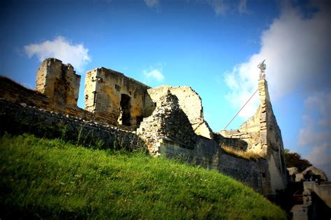 Castle ruins @ Valkenburg, Netherlands Eerie Places, Castle Ruins ...