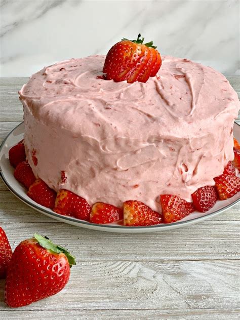 Strawberry Cake - Grandmother's Favorite, with real strawberries inside!