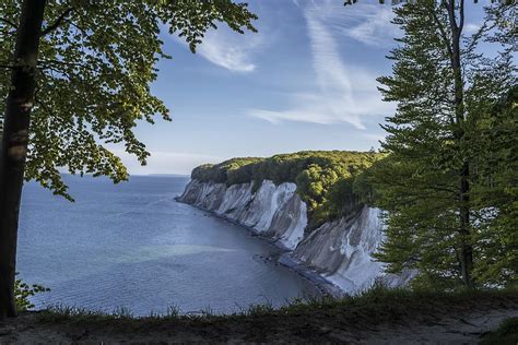 HD wallpaper: white cliffs, coast, sea, rügen, beach, baltic sea, rock, chalkboard | Wallpaper Flare