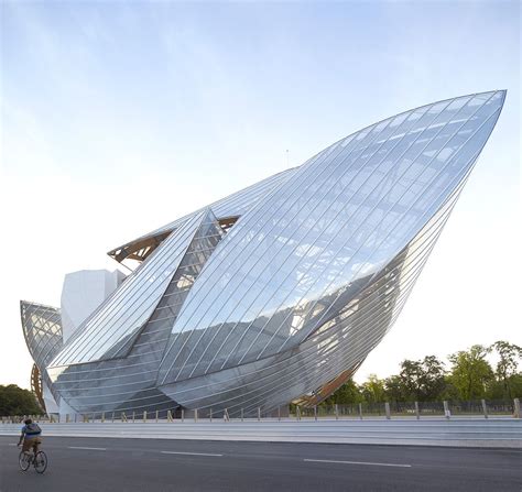 Hufton + Crow | Projects | Louis Vuitton Foundation Frank Gehry ...