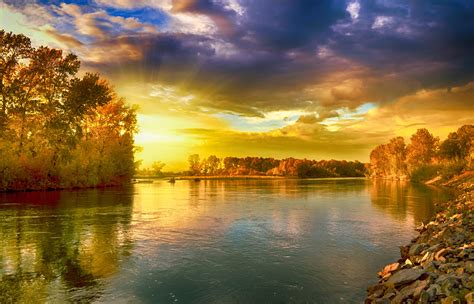 Lake surrounded by trees during sunrise HD wallpaper | Wallpaper Flare