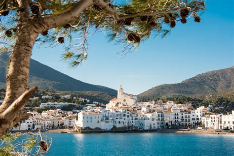 Costa Brava, Cadaqués has become famous thanks to the son of the soil ...