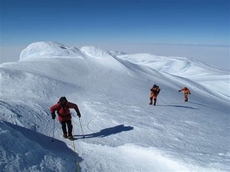 Climb Mount Sidley | Antarctic Logistics & Expeditions