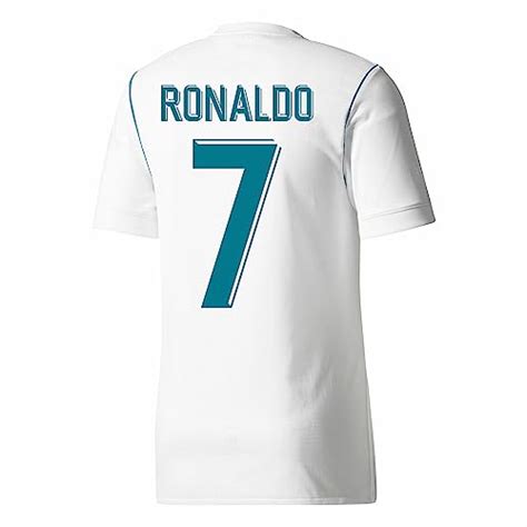 I Tested the Juventus Cristiano Ronaldo Jersey and Here's Why It's a ...