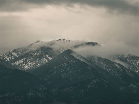 Saddle Peak, Montana. [OC] (2988 x 2241) : r/EarthPorn