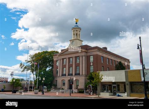 Nashua City Hall at 229 Main Street in historic downtown Nashua, New ...