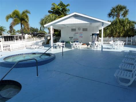 Punta Gorda RV Resort - 3 Photos - Punta Gorda, FL - RoverPass