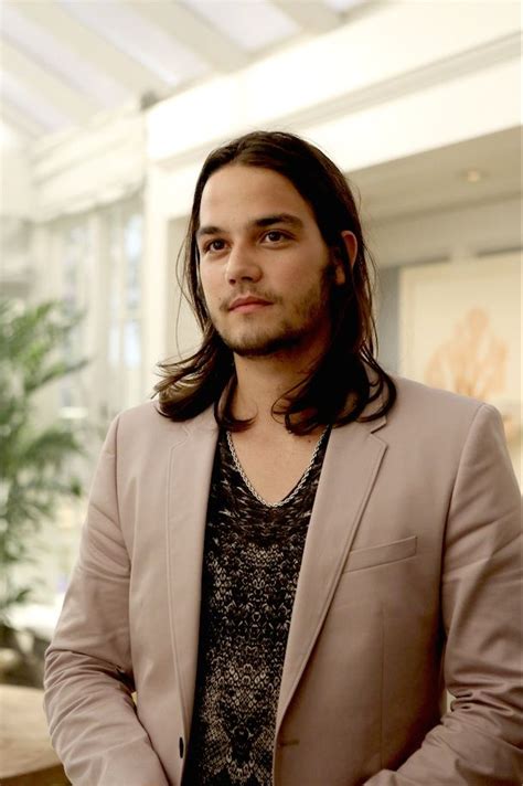 Daniel Zovatto as Gideon LeMarchal on Revenge Revenge Season 4, Revenge Tv Show, Emily Thorne ...