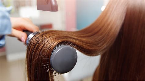 Best Hair Brush To Blow Dry / How To Blow Dry Your Hair At Home Blow ...