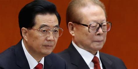 China's Hu Jintao urges party control, curb on corruption