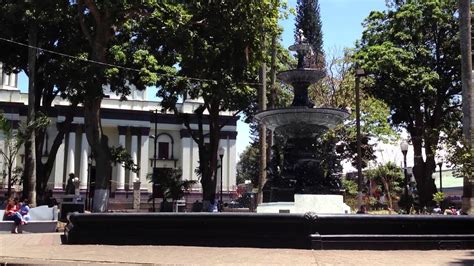 Alajuela, Costa Rica Central Park fountain with pigeons, - YouTube