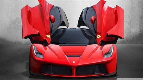 Download Ferrari Wallpaper