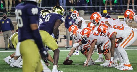 Notre Dame football score predictions: Clemson vs. Irish staff picks