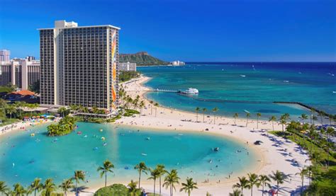 10 Most Dreamy Waikiki Beach Hotels with Ocean Views - HotelsCombined 10 Most Dreamy Waikiki ...