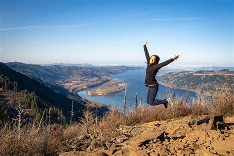 21 Incredible Hikes Near Portland: A Complete Hiking Guide