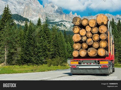 Wood Logs Truck Image & Photo (Free Trial) | Bigstock