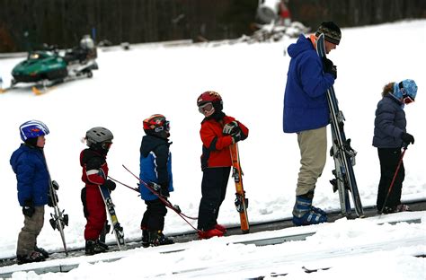 Blue Hills Ski Area contract up for grabs again - The Boston Globe