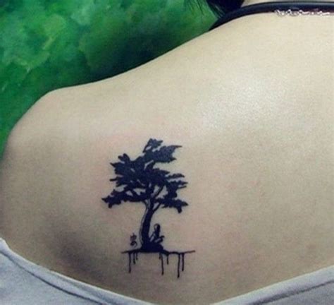 47 Small Meaningful Tattoos Ideas for Men and Women | Tree tattoo small, Tree tattoo designs ...