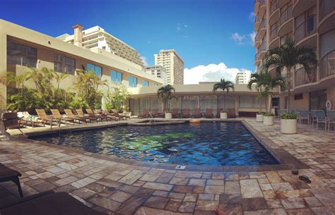 Ohana Outrigger Waikiki East Hotel Pool - Waikiki, Hi | Hotel pool, Waikiki, Pool