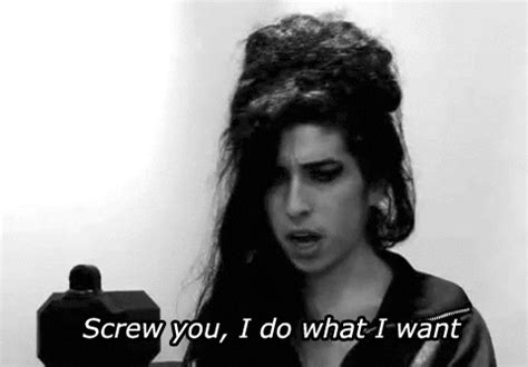 amy winehouse | Tag | PrimoGIF