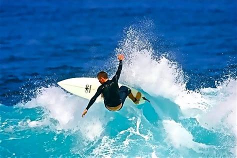 NEWPORT BEACH SURFING LESSONS - Updated January 2025 - 23 Photos & 15 ...