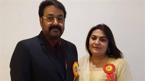 Mohanlal singing for wife Suchitra on 30th anniversary will melt your ...