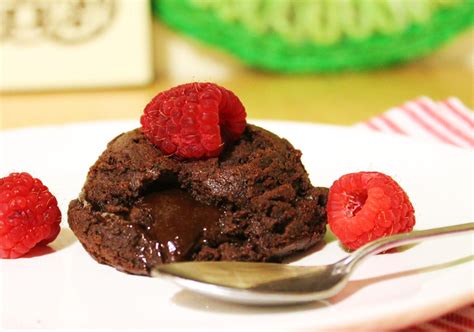 Molten Chocolate Lava Cake | GlutenFreeFix