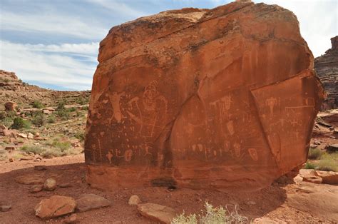 F8 & Be There: Petroglyphs and Pictographs of the American Southwest