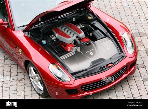 599 gtb engine hi-res stock photography and images - Alamy