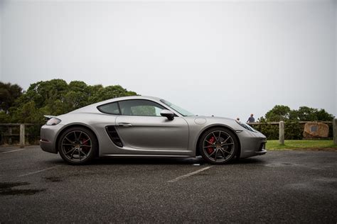 2017 Porsche 718 Cayman S review - photos | CarAdvice