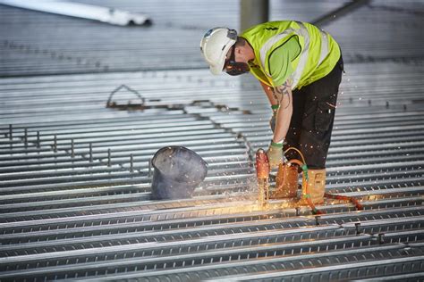 A Guide to Stud Welding - What is Stud Welding? Raised Floor