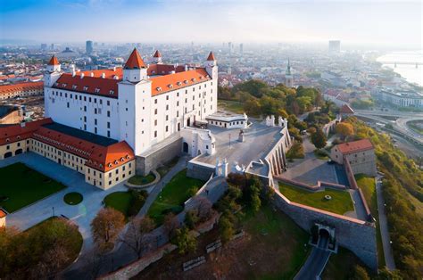 Bratislava Castle, Bratislava - Visit Europe