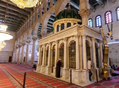 Tracing the history behind the great Umayyad mosque of Damascus | Middle East Eye