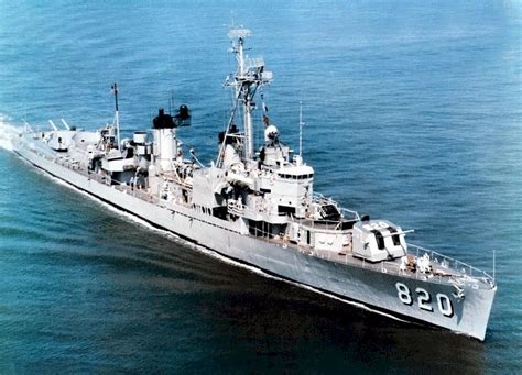 Destroyer Photo Index DD-820 USS RICH