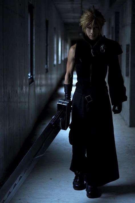 FFVII - Cloud | Cloud cosplay, Best cosplay ever, Best cosplay