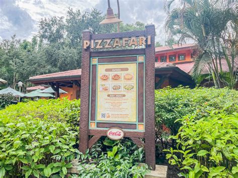 Pizzafari - The Diary of a Disney Dad