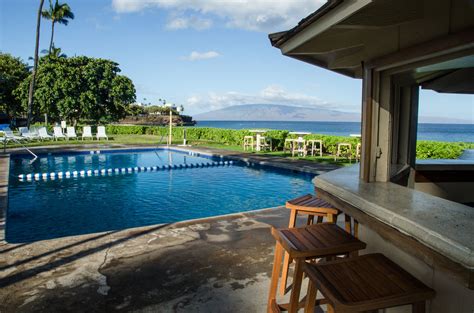 Royal Lahaina Resort | Destination Weddings & Honeymoons