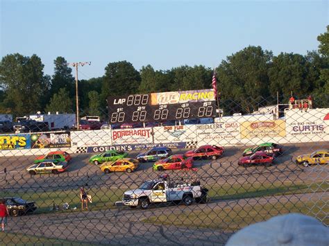 Slinger Super Speedway 06.24.07 - 4 cylinders and track la… | Flickr