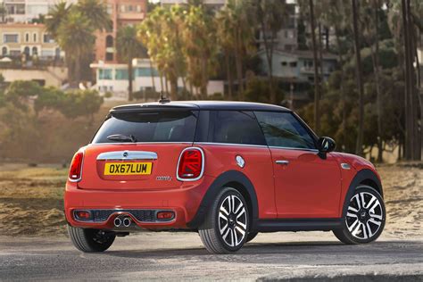 Novo Mini Cooper chega em junho a partir de R$ 119.990