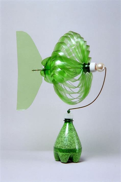 Recycling PET Plastic Bottle Creative Shape Windmill Design by XIE XUE XIAN | Yaratıcı fikirler ...