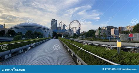 Tokyo Dome City editorial photo. Image of huge, tourist - 271914396